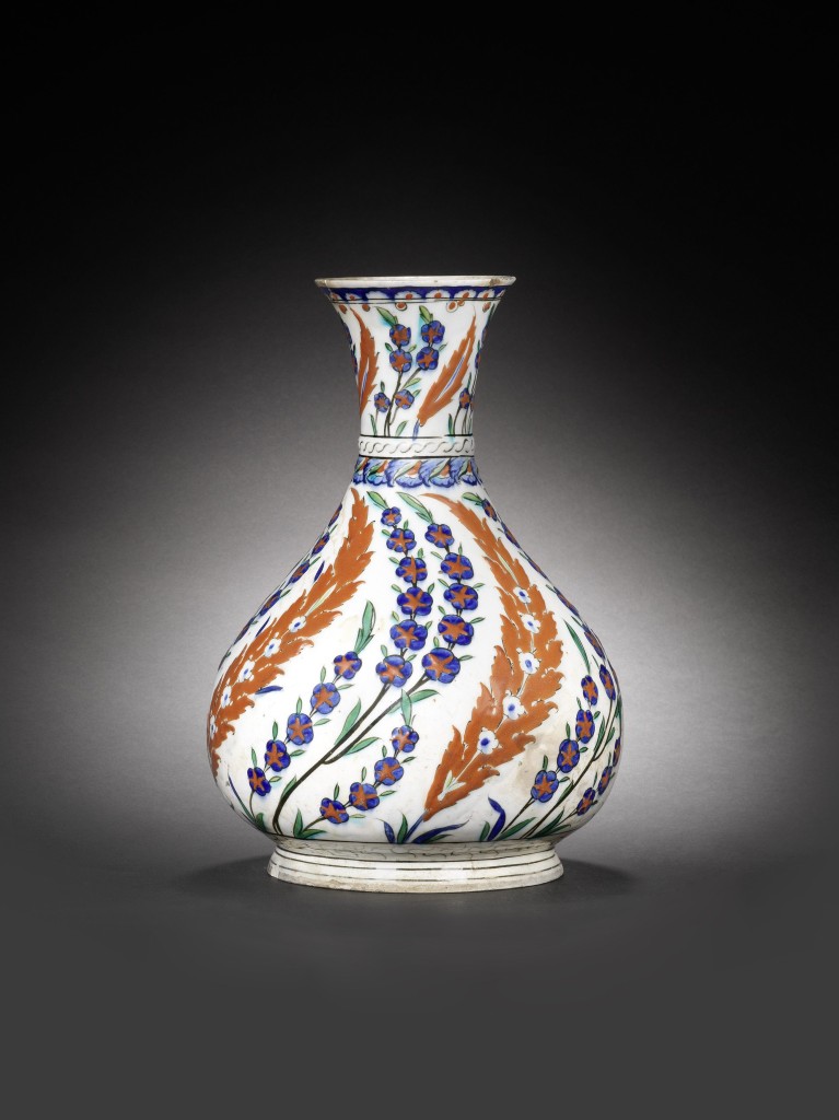 Iznik pottery flask, Turkey, second half 16th century. 