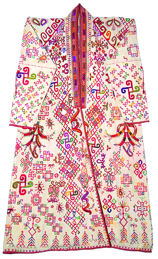 White woman’s mantle, aq jegde, decortated with pictorial embroidery, Qarakalpak, early 20th century. QRSM