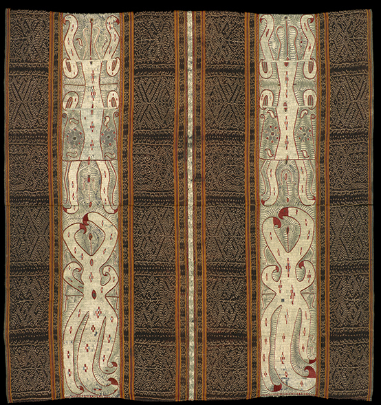 Big Squid tapis, Lampung, South Sumatra. C-14 dated to either 1673-1788 AD or 1799-1891 AD. 