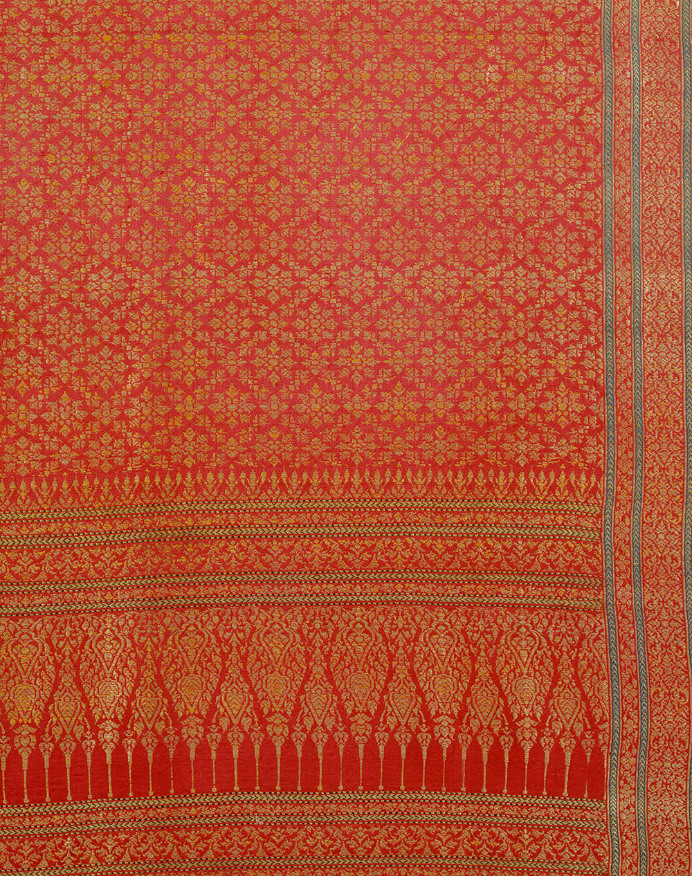 Ceremonial cloth woven silk and gold-wrapped thread Gujarat for the Thai market 19th century, Victoria and Albert Museum, London