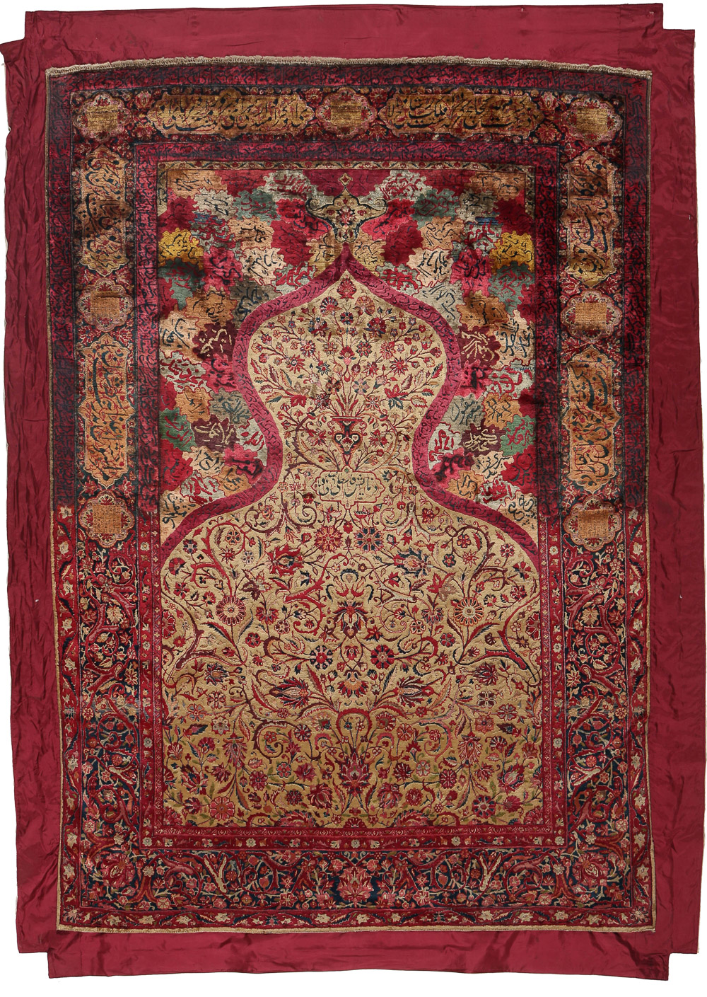 Kashan silk rug signed 'by order Kastelli and Sadaghiani', 194 x 135 cm