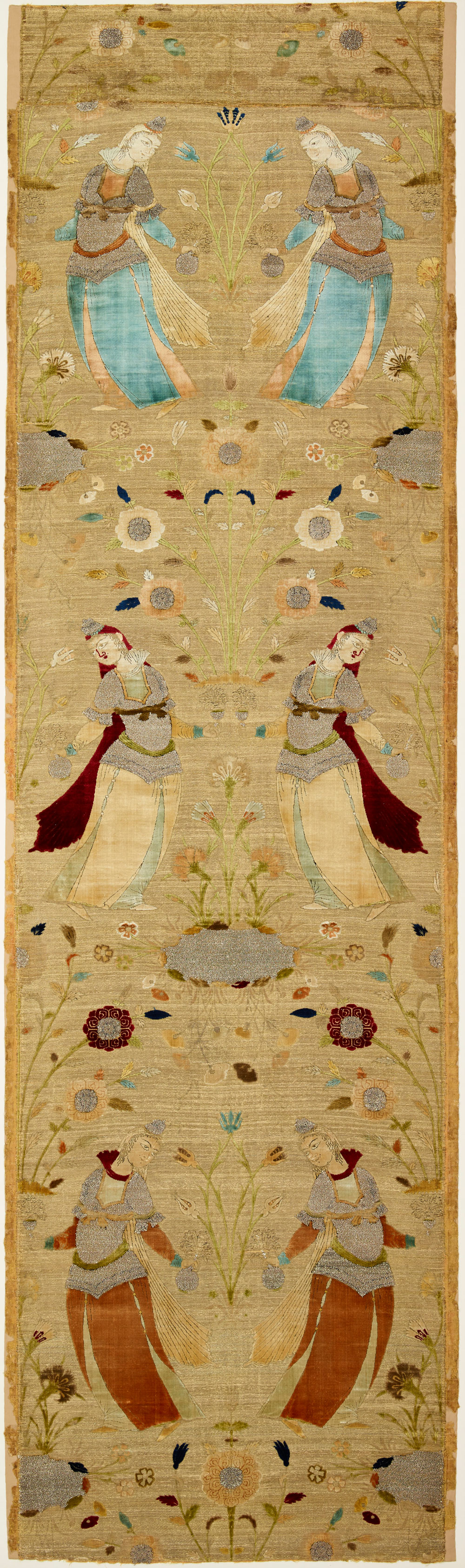 Textile fragment Iran, Isphahan (?), 17th–mid-17th century Velvet with ground brocade in gold Overall: 80 1/8 × 24 1/2 × 2 in. (2 m 3.52 cm × 62.23 cm × 5.08 cm) The Keir Collection of Islamic Art on loan to the Dallas Museum of Art, K.1.2014.621
