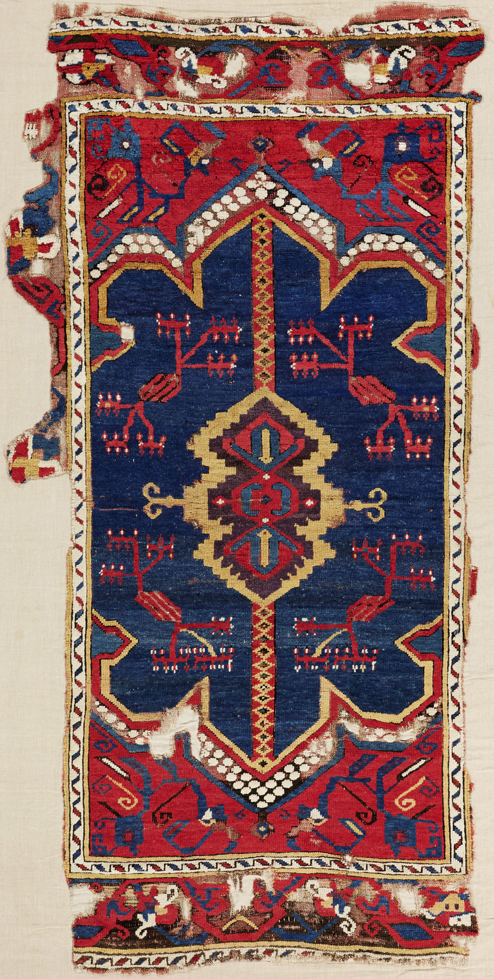 Lot-30_A-South-Central-Anatolian-rug-fragment,-Konya-region