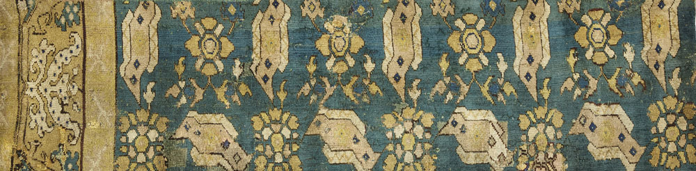 Lot-34_A-European-'bird'-carpet-fragment,